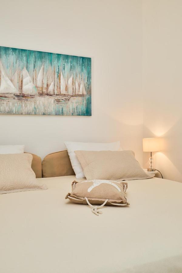 Studio Dolores-Apartment By The Sea Maranovići Екстериор снимка