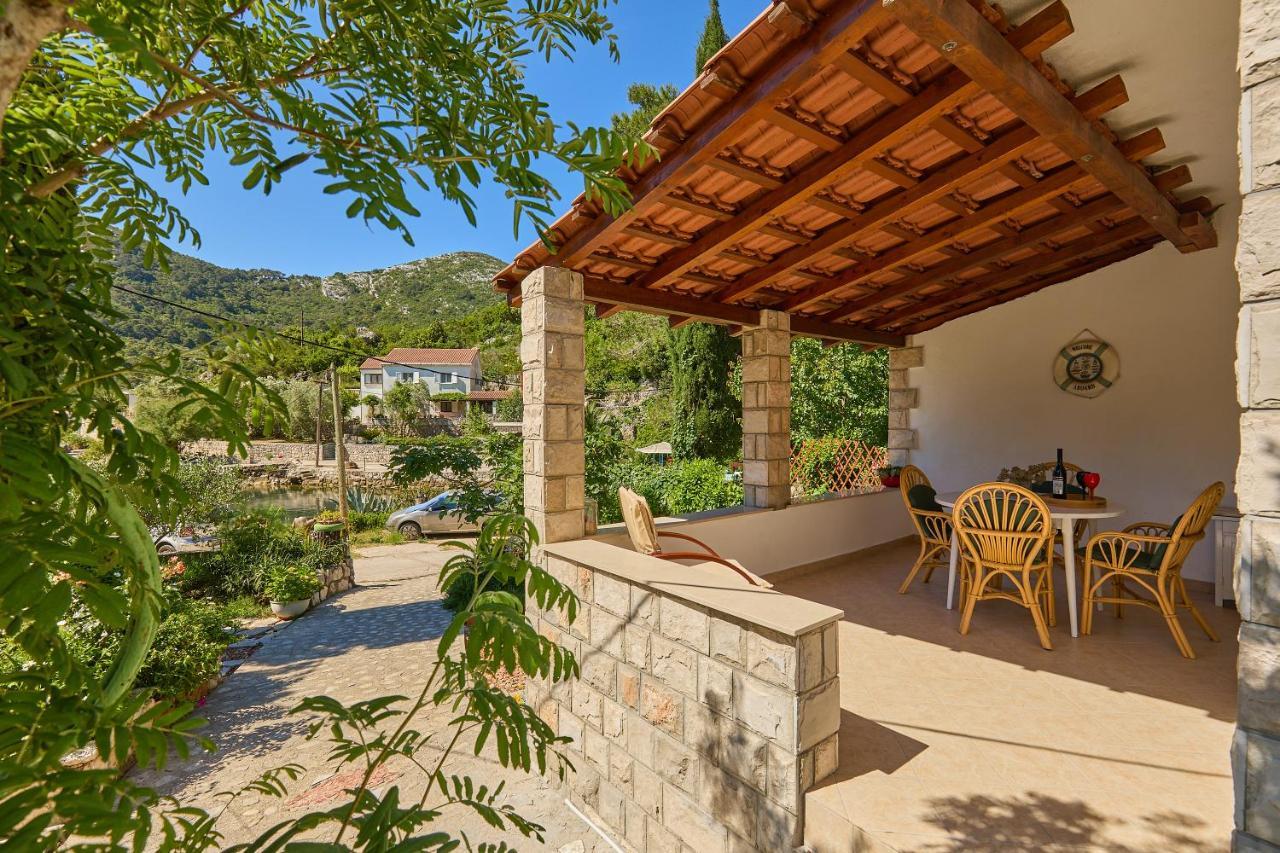 Studio Dolores-Apartment By The Sea Maranovići Екстериор снимка